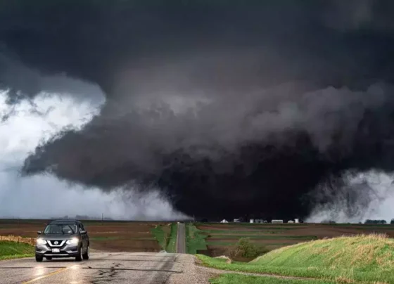 Kansas City Braces for Storms